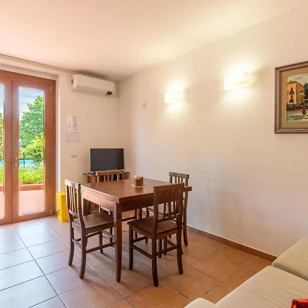 Amazing In Gualdo Cattaneo Pg 度假居