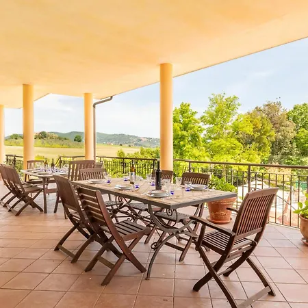 8 Bedroom Awesome In Gualdo Cattaneo Pg * Bastardo