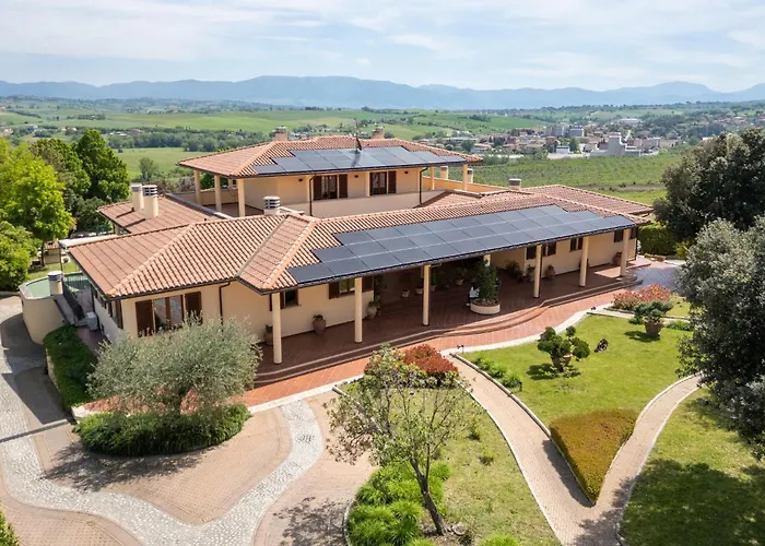 Amazing In Gualdo Cattaneo Pg *